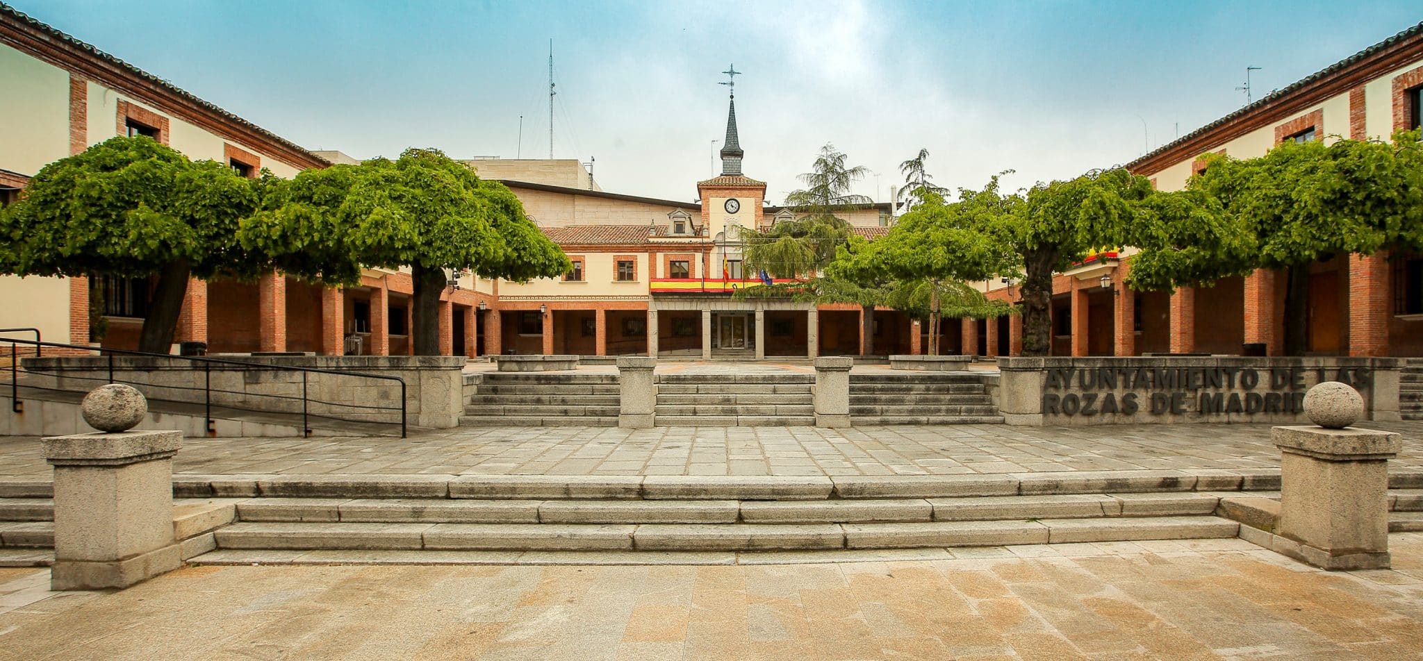 AYUNTAMIENTOLASROZAS scaled